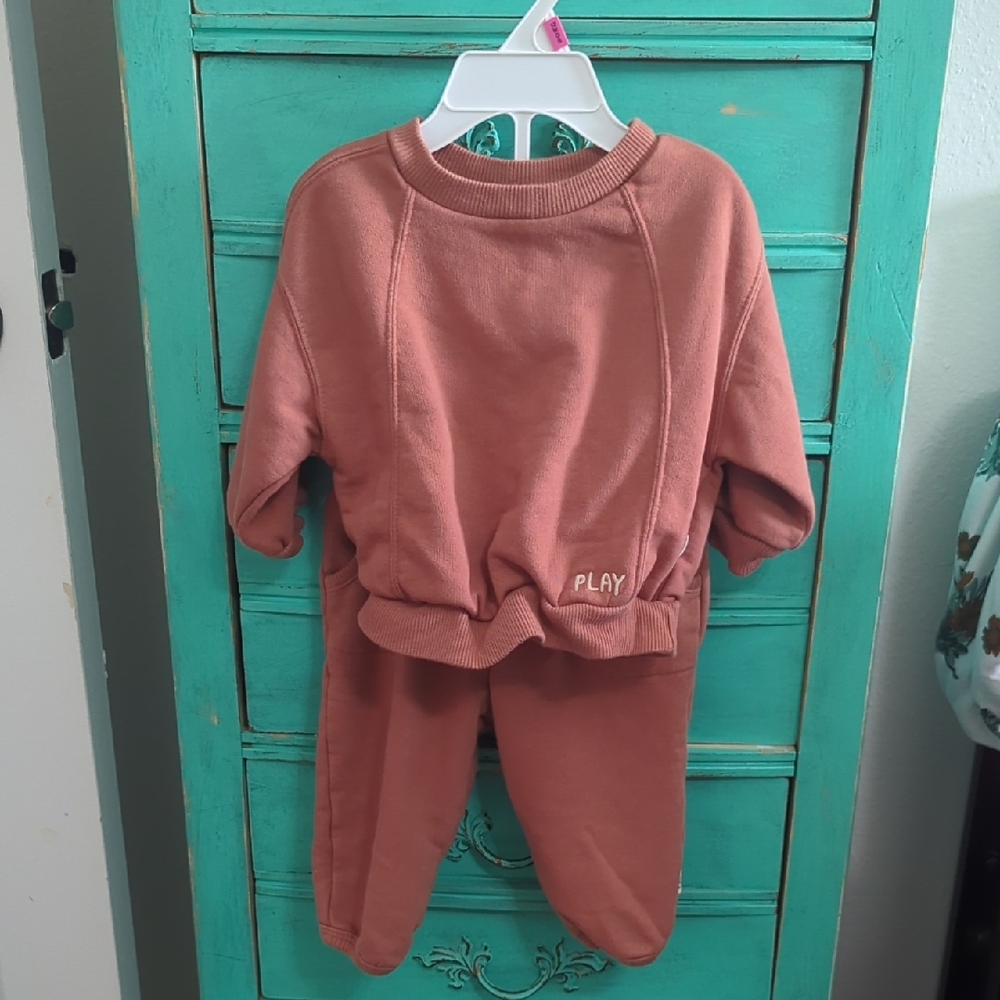 Kids Rust Colored Sweatsuit Set